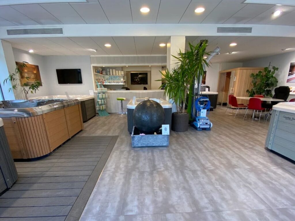 show room spa et jacuzzi la colle sur loup